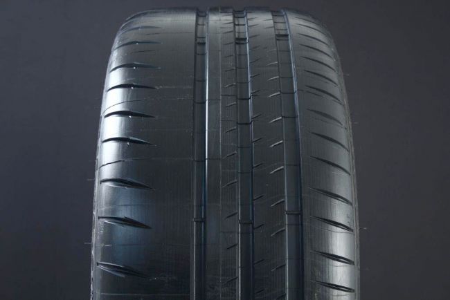 265/35R20 MICHELIN PILOT SPORT CUP 2 OUTLET i gruppen OUTLET / SOMMARDÄCK hos Svenska Gummihuset AB (OS2026535MPSC2)