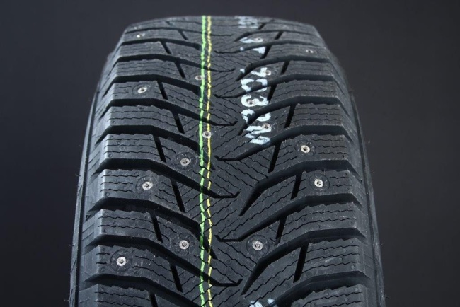 235/55R18 KUMHO WS31 DUBB i gruppen DCK / VINTERDCK DUBB hos Svenska Gummihuset AB (D1823555KUMWI31)