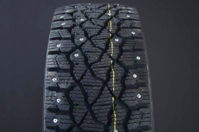 205/65R16 KUMHO CW11 C-DCK DUBB i gruppen DCK / VINTERDCK DUBB hos Svenska Gummihuset AB (D1620565KUMHWC11)