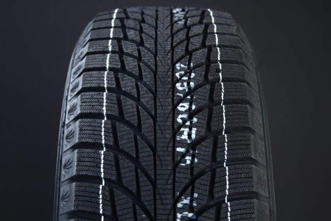 225/55R16 KUMHO WINTERCRAFT ICE WI51 FRIKTION DOT2023 i gruppen D�CK / VINTERD�CK FRIKTION hos Svenska Gummihuset AB (F1622555KUMWI51DOT)