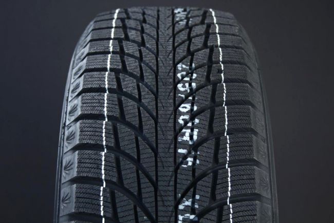 185/65R15 KUMHO WINTERCRAFT ICE WI51 FRIKTION i gruppen DCK / VINTERDCK FRIKTION hos Svenska Gummihuset AB (F1518565KUWI51)