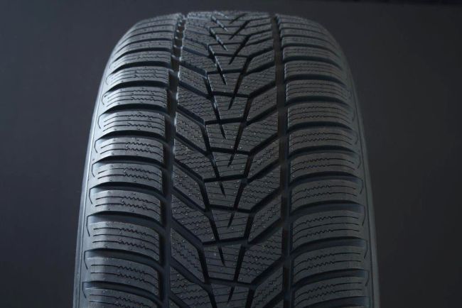 235/55R19 HANKOOK WINTER I*CEPT EVO3 W330 SUV FRIKTION DOT2022 i gruppen DCK / VINTERDCK FRIKTION hos Svenska Gummihuset AB (F1923555HANKW330DOT)