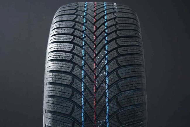 255/65R19 BRIDGESTONE BLIZZAK 6 FRIKTION i gruppen DCK / VINTERDCK FRIKTION hos Svenska Gummihuset AB (F1925565BRIDBLIZ6)