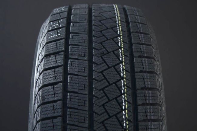 225/55R17 PIRELLI WINTER ICE ZERO ASIMMETRICO FRIKTION DOT2022 i gruppen DCK / VINTERDCK FRIKTION hos Svenska Gummihuset AB (F1722555PIWIICZASDOT)