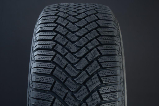 225/45R19 GOODYEAR ULTRA GRIP ICE 3 FRIKTION DOT2023 i gruppen D�CK / VINTERD�CK FRIKTION hos Svenska Gummihuset AB (F1922545GOODUG3DOT)