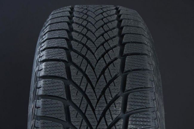 255/35R20 GOODYEAR ULTRA GRIP ICE 2+ FRIKTION i gruppen DCK / VINTERDCK FRIKTION hos Svenska Gummihuset AB (F2025535GOODUG2)