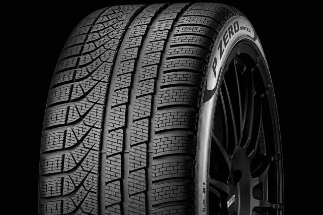 255/35R19 PIRELLI PZERO WINTER FRIKTION i gruppen D�CK / VINTERD�CK FRIKTION hos Svenska Gummihuset AB (F1925535PIPZEWI)