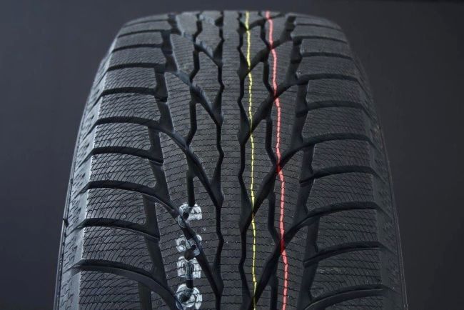 235/60R18 KUMHO WS51 FRIKTION i gruppen DCK / VINTERDCK FRIKTION hos Svenska Gummihuset AB (F1823560KUMWS51)