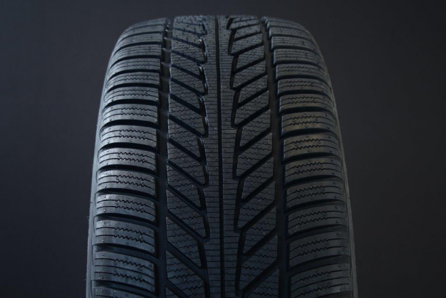 215/55R17 HANKOOK WINTER I*CEPT ION IW01 SUV FRIKTION i gruppen DCK / VINTERDCK FRIKTION hos Svenska Gummihuset AB (F1721555HANIW01A)