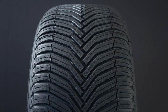 175/70R14 Michelin CrossClimate+ i gruppen D�CK / ALL SEASON hos Svenska Gummihuset AB (H1417570MIAGCROCPL)