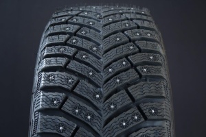 MICHELIN 235/65R17 X-ICE NORTH 4 SUV DUBB