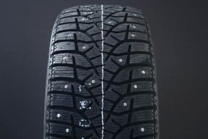 BRIDGESTONE 235/45R18 BLIZZAK SPIKE-02 DUBB