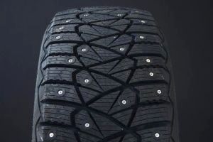 GOODYEAR 215/55R17 ULTRA GRIP 600 DUBB