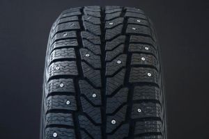 SAILUN 215/70R15 COMMERCIO ICE C-DÄCK DUBB