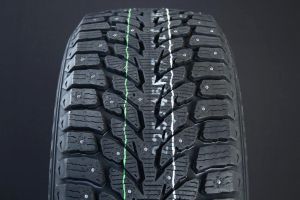 KUMHO 205/60R16 WINTERCRAFT ICE WI32 DUBB