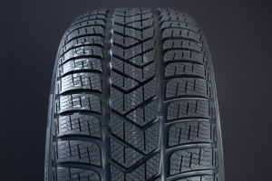 PIRELLI 245/40R19 SOTTOZERO 3 RUNFLAT FRIKTION