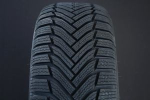 MICHELIN 215/55R16 ALPIN 6 FRIKTION