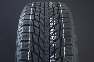 235/50R18 KUMHO WINTERCRAFT ICE WI51 FRIKTION DOT2022
