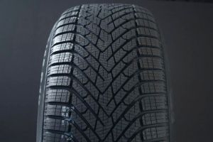 PIRELLI 225/55R18 CINTURATO WINTER 2 FRIKTION