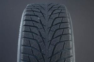 235/50R19 HANKOOK WINTER I*CEPT IZ3 W636X FRIKTION