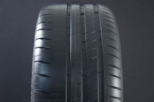 MICHELIN 265/30R19 PILOT SPORT CUP 2 CONNECT