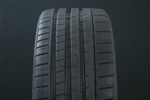 MICHELIN 275/35R20 PILOT SUPER SPORT