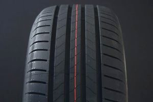 BRIDGESTONE 225/65R17 TURANZA 6