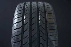 LEXANI 245/35R20 LX-TWENTY