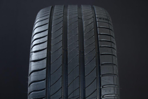 215/65R17 MICHELIN PRIMACY 4+ Dot2023