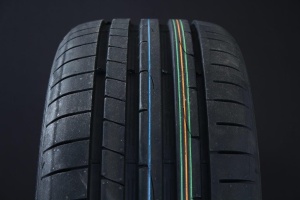 DUNLOP 235/35R19 SPORTMAXX RT2