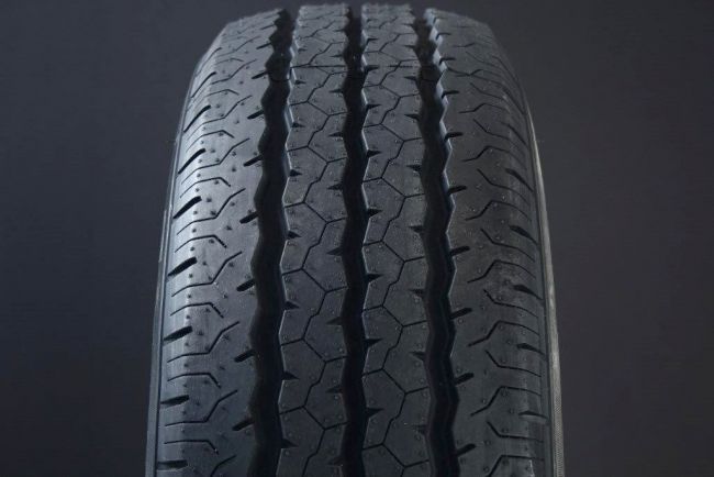 205/65R16 LANDSAIL LSV88+ C-DCK i gruppen DCK / SOMMARDCK hos Svenska Gummihuset AB (S1620565LSV88PL)