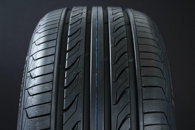 225/55R17 LANDSAIL LS388 RUNFLAT i gruppen DCK / SOMMARDCK hos Svenska Gummihuset AB (S1722555LANDLS388RFT)