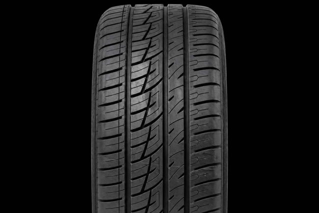 245/45R20 DELINTE DS8 i gruppen DÄCK / SOMMARDÄCK hos Svenska Gummihuset AB (S2024545DELDS8)