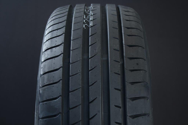 255/45R19 LINGLONG GREENMAX SPORT MASTER e i gruppen D�CK / SOMMARD�CK hos Svenska Gummihuset AB (S1925545LILOSPMAE)