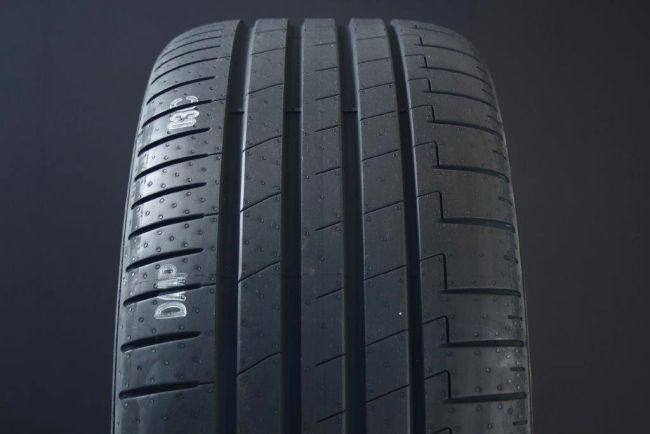 255/50R20 PIRELLI PZERO E AVM i gruppen D�CK / SOMMARD�CK hos Svenska Gummihuset AB (S2025550PIRPZEROEAVM)