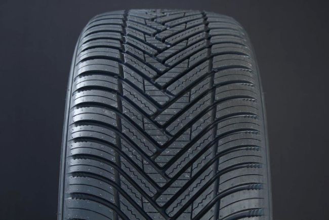 205/55R16 HANKOOK H750 KINERGY 4S 2 RUNFLAT i gruppen DCK / SOMMARDCK hos Svenska Gummihuset AB (S1620555HAN750RUN)