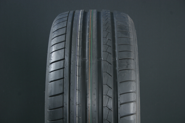 275/30R20 DUNLOP SPORTMAXX GT RUNFLAT i gruppen DCK / SOMMARDCK hos Svenska Gummihuset AB (S2027530DUNLMAXXGTRFT)