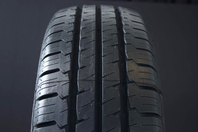165/80R13 HANKOOK RADIAL RA18 C-D�CK DEMO i gruppen D�CK / SOMMARD�CK hos Svenska Gummihuset AB (S1316580HANKRA18C)