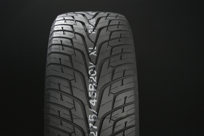 265/60R18 HANKOOK VENTUS ST RH06 i gruppen D�CK / SOMMARD�CK hos Svenska Gummihuset AB (S1826560HANRH06)