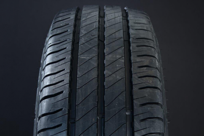 215/65R16 MICHELIN AGILIS 3 C-DCK DEMO i gruppen DCK / SOMMARDCK hos Svenska Gummihuset AB (S1621565MIAGI3DEMO)
