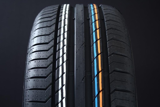 215/45R17 CONTINENTAL SPORT CONTACT 5 i gruppen DCK / SOMMARDCK hos Svenska Gummihuset AB (S1721545CONTSC5)