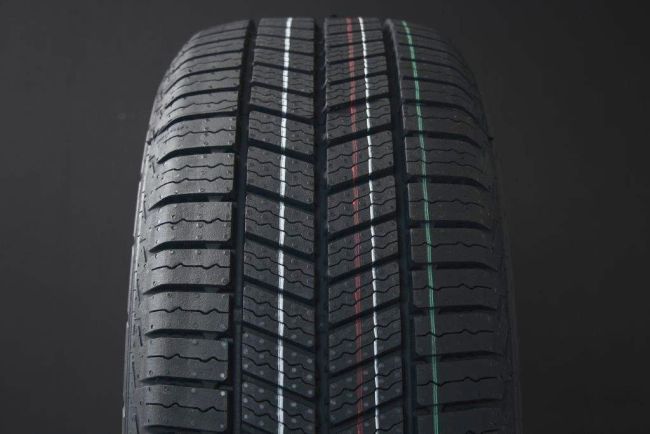 215/75R16 CONTINENTAL VANCONTACT A/S ULTRA C-DCK i gruppen DCK / SOMMARDCK hos Svenska Gummihuset AB (S1621575COVACOASU)