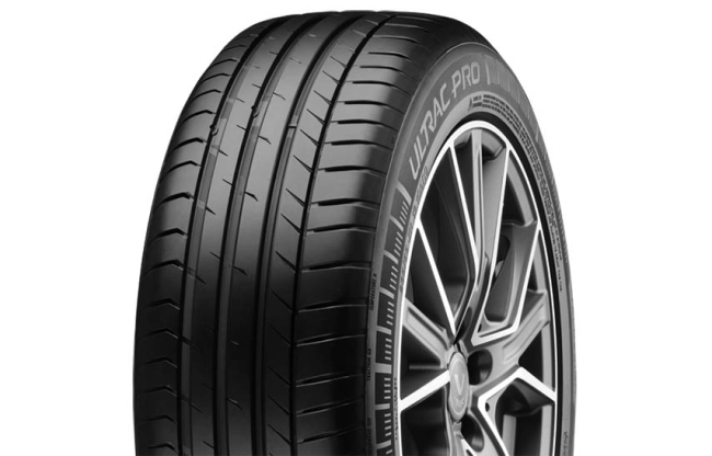 235/40R19 VREDESTEIN ULTRAC PRO i gruppen DCK / SOMMARDCK hos Svenska Gummihuset AB (S1923540VREULPRO)