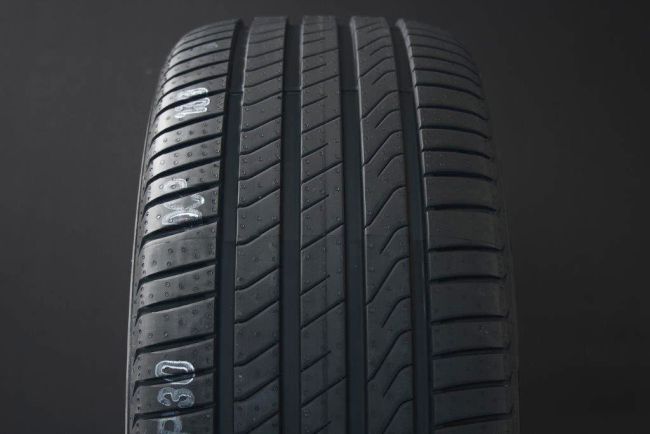 225/55R18 PIRELLI CINTURATO C3 i gruppen DCK / SOMMARDCK hos Svenska Gummihuset AB (S1822555PICINC3)