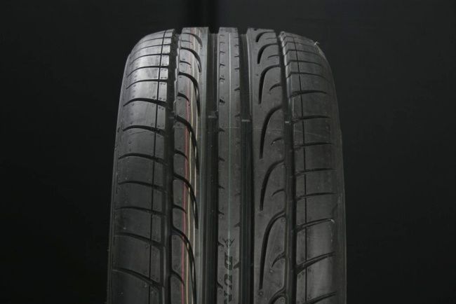 275/50R20 DUNLOP SPORT MAXX i gruppen DCK / SOMMARDCK hos Svenska Gummihuset AB (S2027550DUNLMAXX)