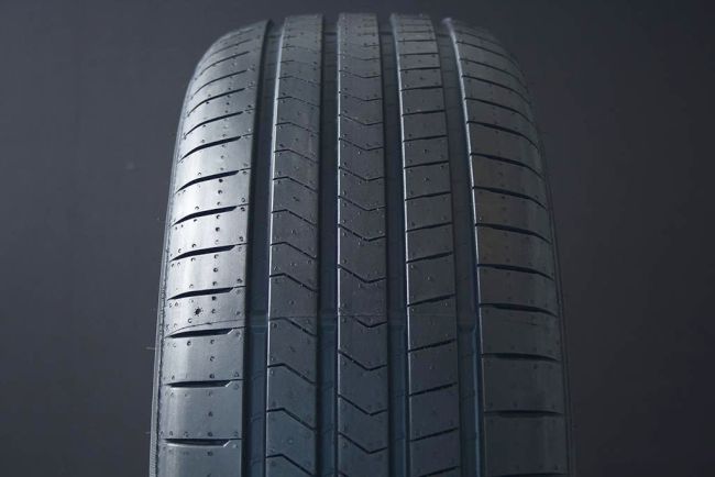 215/55R18 LINGLONG GREENMAX SPORT MASTER EV i gruppen D�CK / SOMMARD�CK hos Svenska Gummihuset AB (S1821555LILOSPMAEV)