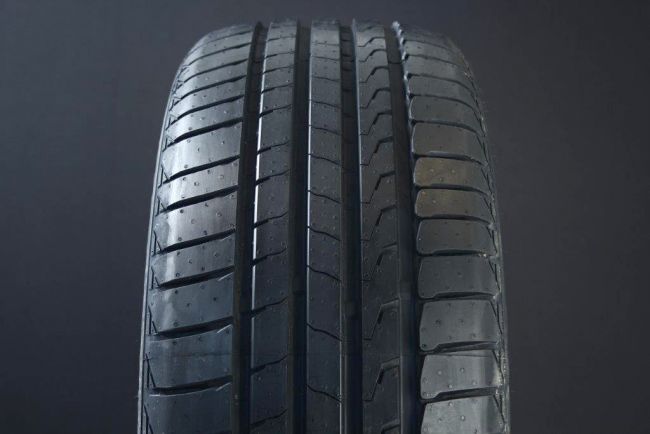315/35R20 LINGLONG GREENMAX GRIP MASTER C/S i gruppen DCK / SOMMARDCK hos Svenska Gummihuset AB (S2031535LIGRGRMACS)
