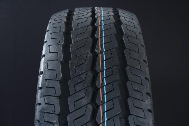 225/65R16 CONTINENTAL VANCO CAMPER C-Dck i gruppen DCK / SOMMARDCK hos Svenska Gummihuset AB (S1622565CONVACA)