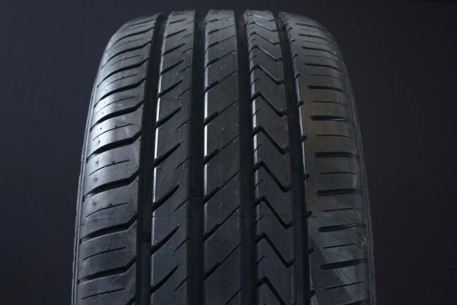 275/35R24 LEXANI LX-TWENTY DOT2021 i gruppen DCK / SOMMARDCK hos Svenska Gummihuset AB (S2427535LEXTWDOT)