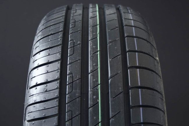 235/50R19 GOODYEAR EFFICIENTGRIP 2 SUV i gruppen DCK / SOMMARDCK hos Svenska Gummihuset AB (S1923550GODEFFG2SUV)
